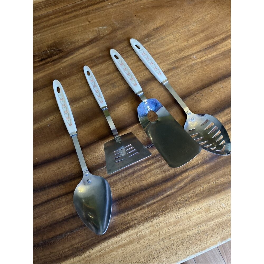 Vintage ANDROCK White Hearts Handle Serving Utensils Set